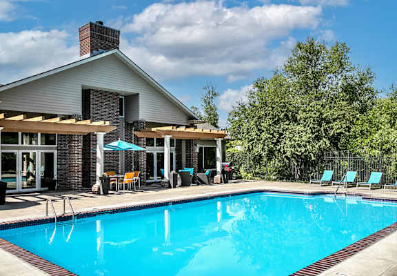 pool seating at Autumn Grove Apartments, Nebraska