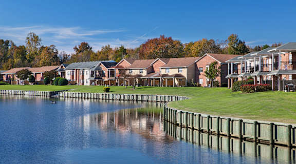 Canal at Apartments in Chesapeake VA