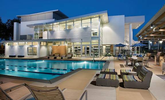 Capitol Yard Apartments_ West Sacramento CA_Community Resort Style Pool
