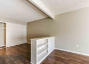 Thumbnail 43 of 56 - Living room