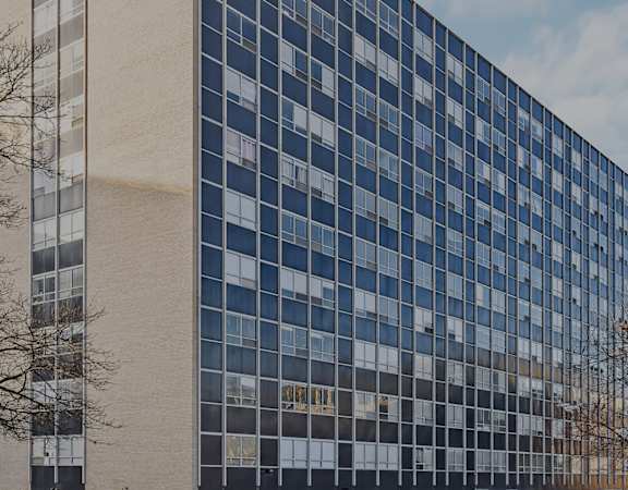 910 Penn - Building exterior