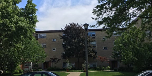 4921 Crain Exterior