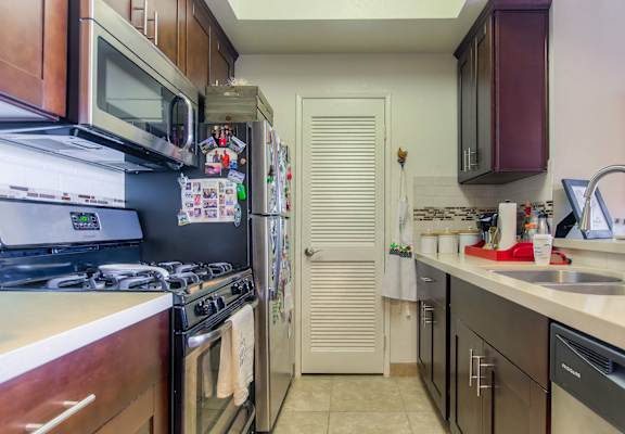 Elegant And Timeless Kitchen at Hollywood Vista, Hollywood