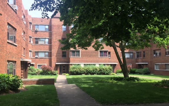 549 Sheridan Exterior
