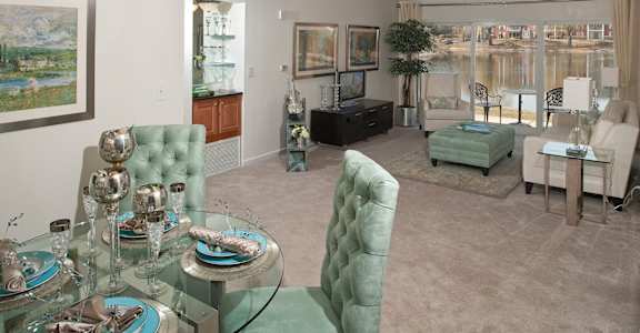 Living and dining at Versailles on the Lakes Schaumburg, Schaumburg, 60173