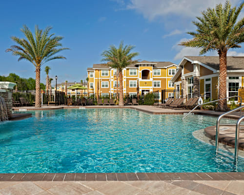 Swimming Pool at Bennett Creek Apts in Jacksonville FL