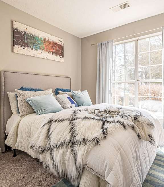 spacious bedrooms at the preserve at polo ridge