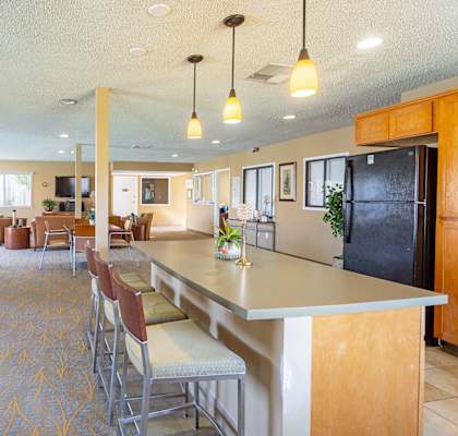 Dominium-Desert Palms-Community Room