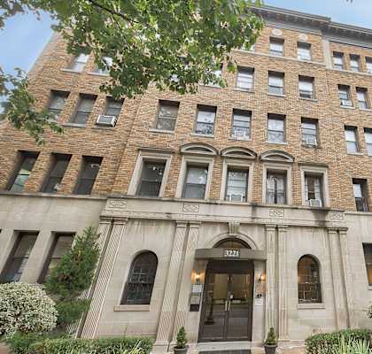 3221 Connecticut Ave Apartments