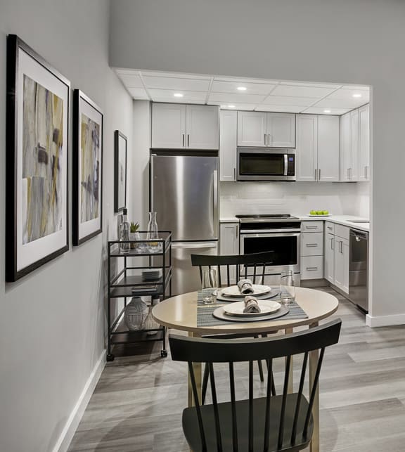 Luxury Apartments Center City, Philadelphia The Franklin Residences