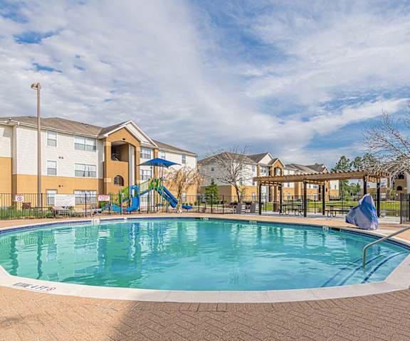 our apartments offer a swimming pool at Pinewood Apartments, Texas, 77396