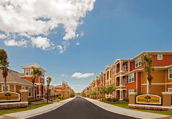 Exterior at Bayside Court Apartments in Clearwater, FL