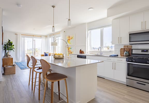 Chef-inspired kitchens at The Chandler NoHo New Apartments