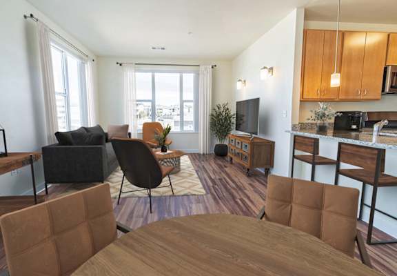 Dominium-South Range Crossings-Virtually Staged Apt Overview