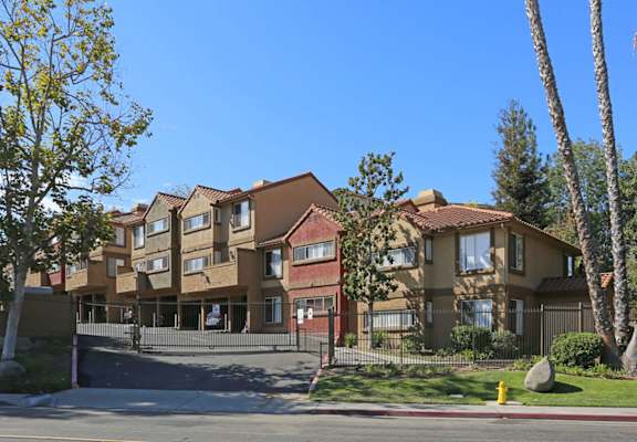 Vista View Apartments back gate enterence.