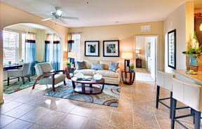 Large Apartments in Jacksonville, FL at Bennett Creek