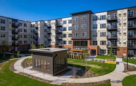 Courtyard View at Legacy Commons at Signal Hills 55+ Apartments, West St. Paul