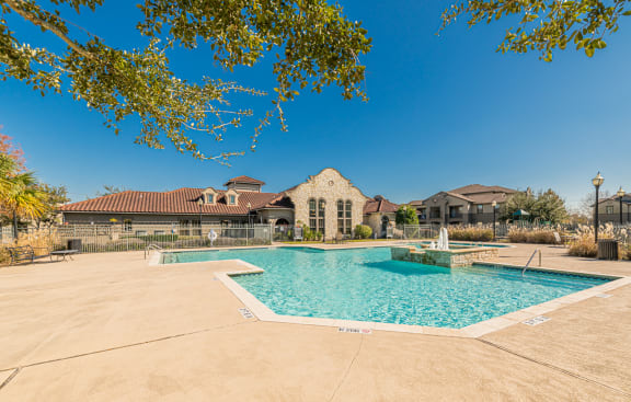 the preserve at ballantyne commons pool and spa with apartment buildings at Mission at Baytown, Baytown Texas
