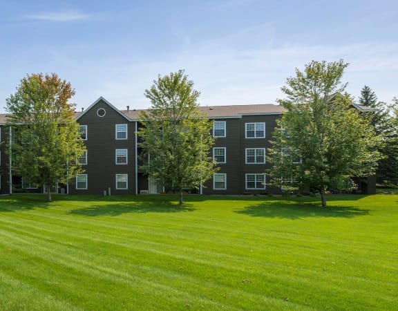 mallard ridge apartments in maple grove mn