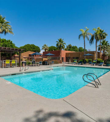 Swimming pool at Verona Park apartments in Mesa, AZ