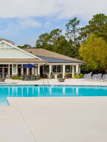 Pool and sundeck Reserve at Mayfaire, Wilmington NC