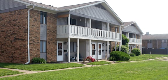 an exterior view of an apartment building