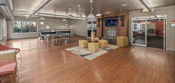apartment community in Akron