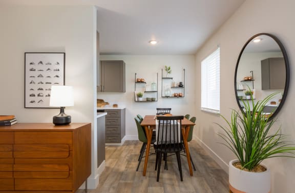 Dining Room at Cedar House, WA