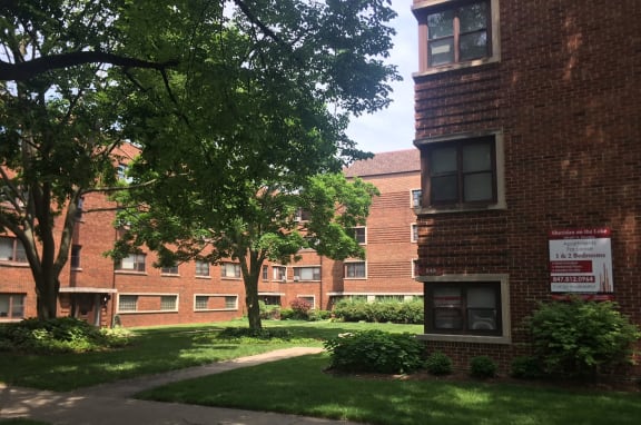 549 Sheridan Exterior