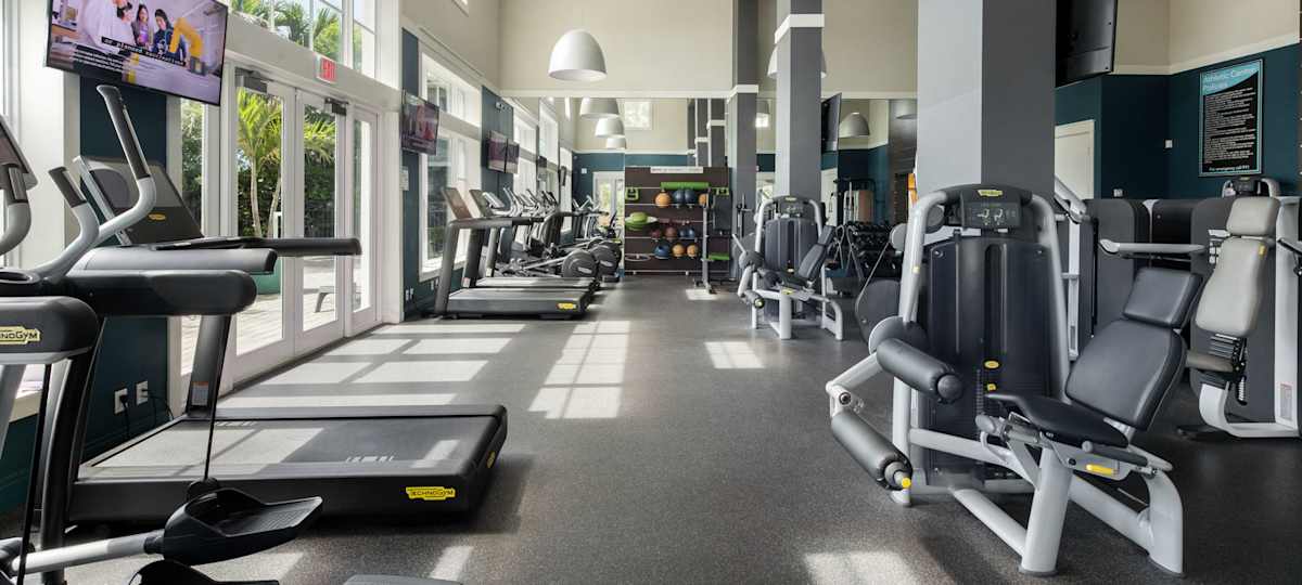 Gym at The Upton Apartments (4 of 8)