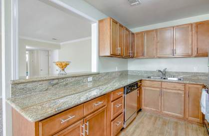 Granite Counter Tops In Kitchen at Magnolia Place, Sunnyvale, 94087