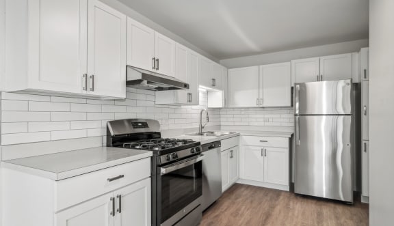 Kitchen gallery at The Reserve on Washington, Naperville
