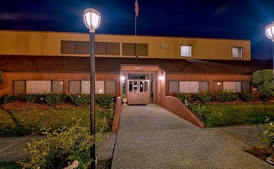 Green Space Walking Trails at WOODSIDE VILLAGE, California