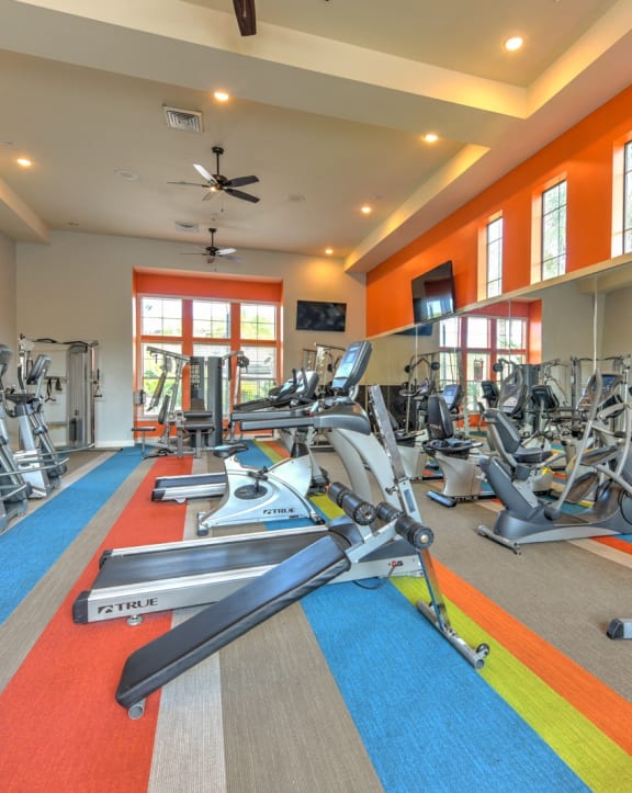 Fitness Center at Hacienda Club Apartments in Jacksonville, FL