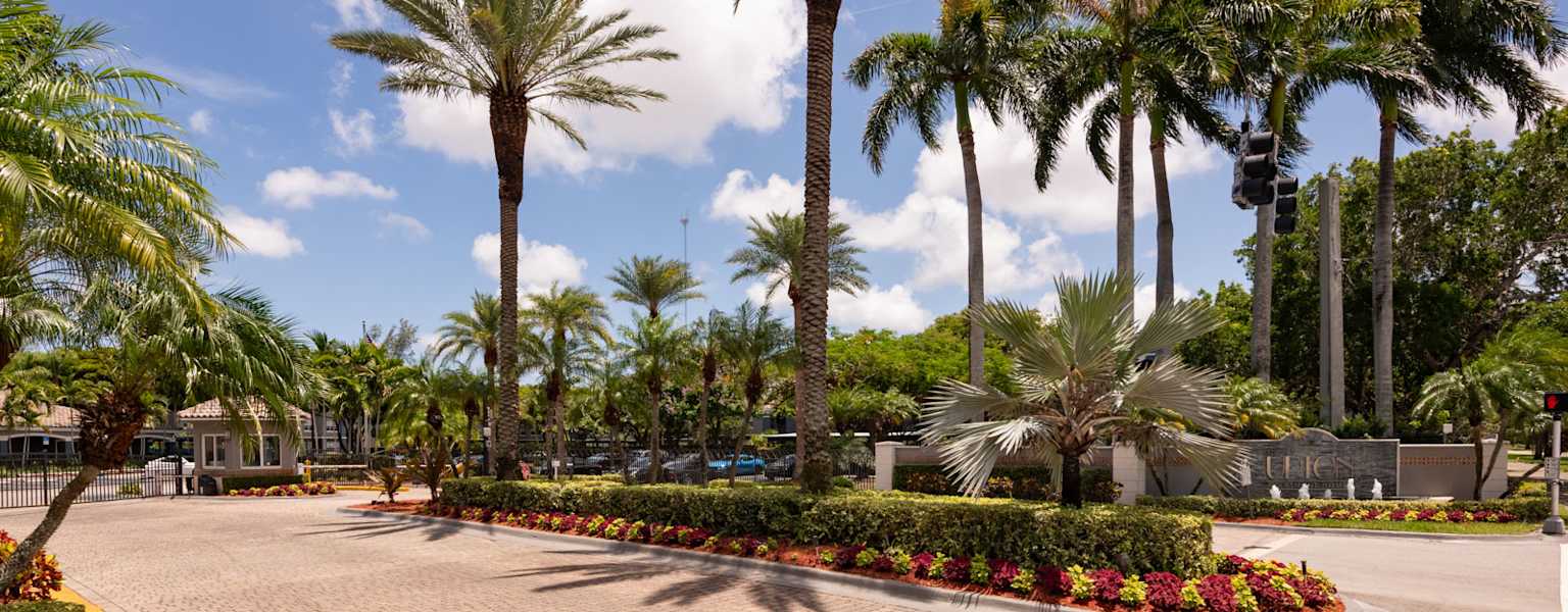 The Upton Apartment Homes in Hollywood, Florida 102 of 128