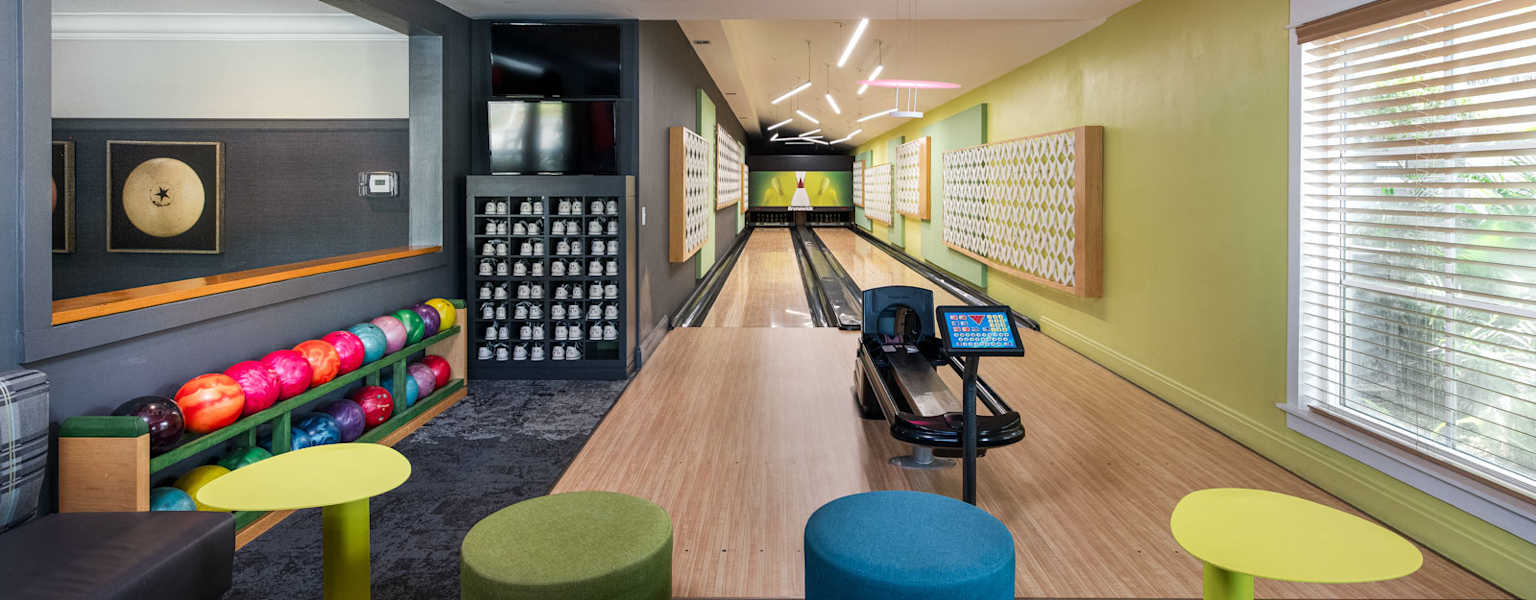 Game room at The Upton Apartments (7 of 8)