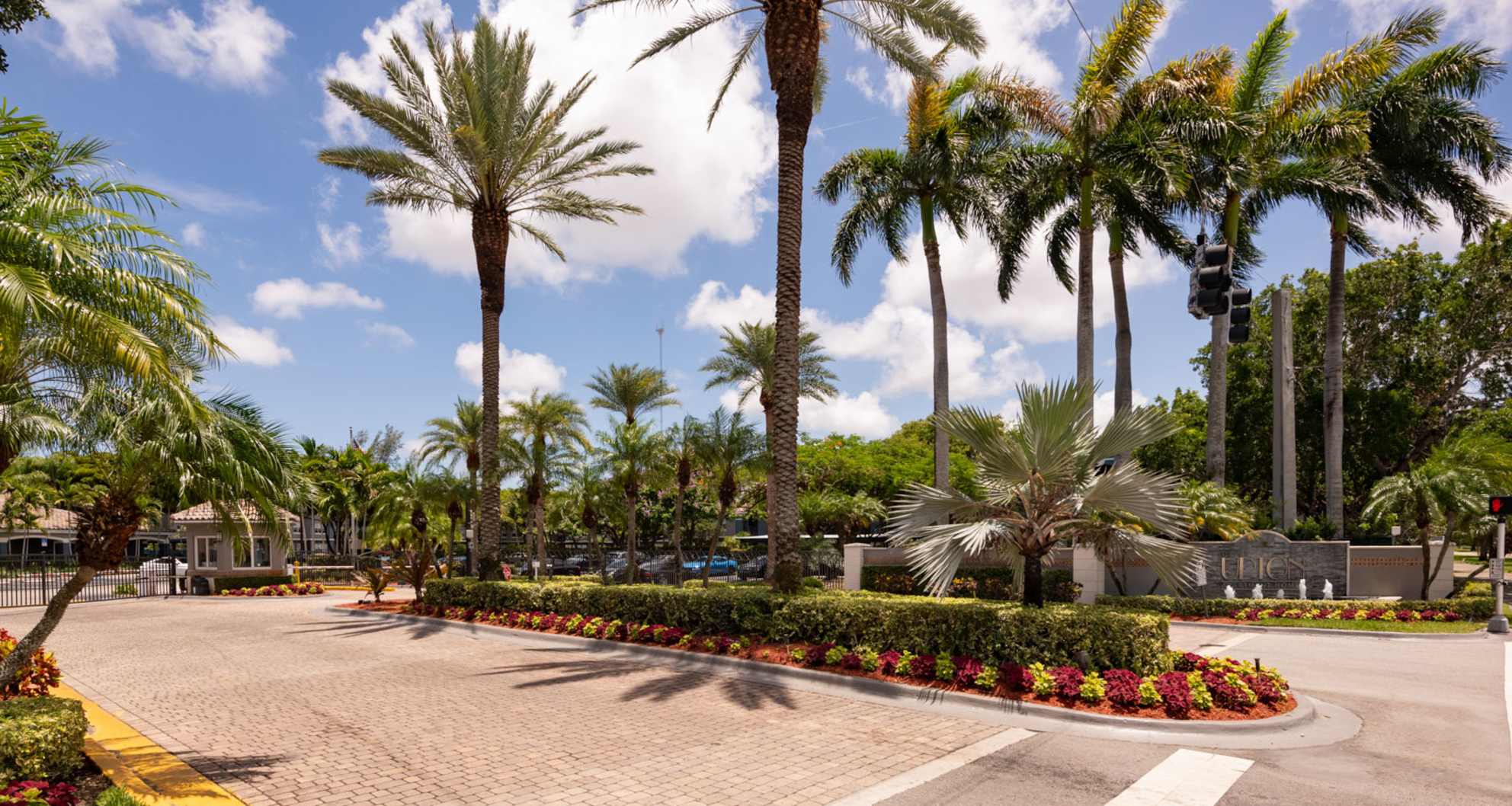 The Upton Apartment Homes in Hollywood, Florida 100 of 128