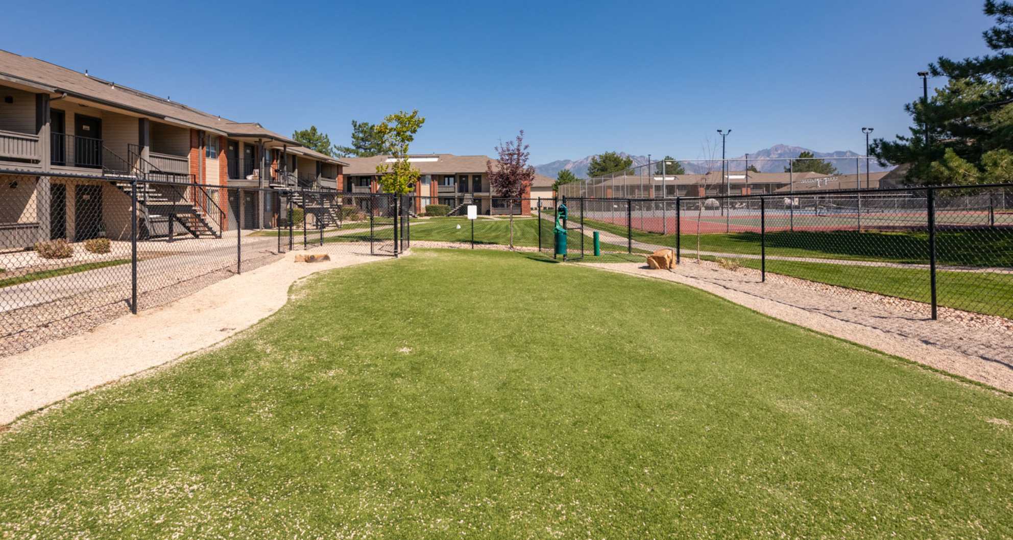 Dog park at Eight20 Apartments (5 of 8)