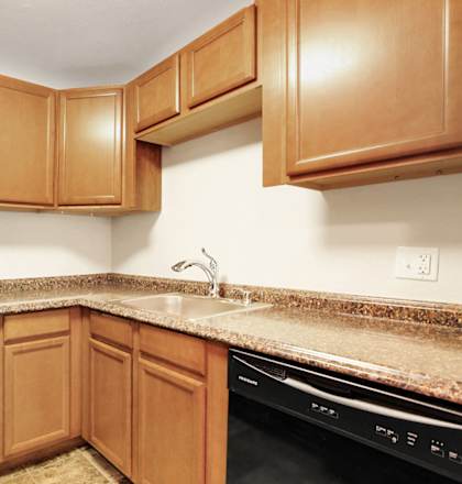 Furnished Kitchen at Miners Mesa Apartments, Golden, CO