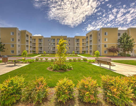 Lush Green Landscaping at Camelot Apartment Homes, Washington, 98204