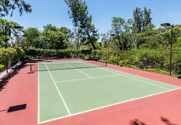 Tennis court at Ridgecrest, Lake Forest, California