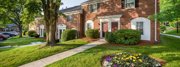 Two Floor Townhome with Private Entry at Windsor Ridge at Westborough, Westborough, 01581