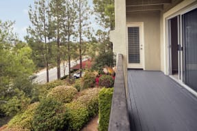 Escondido Apartments - Alta Vista - Balcony Overlooking Greenery and Nature