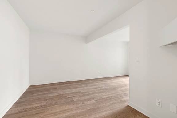 Room with Natural light at AVIA on Pike Street, Seattle, Washington