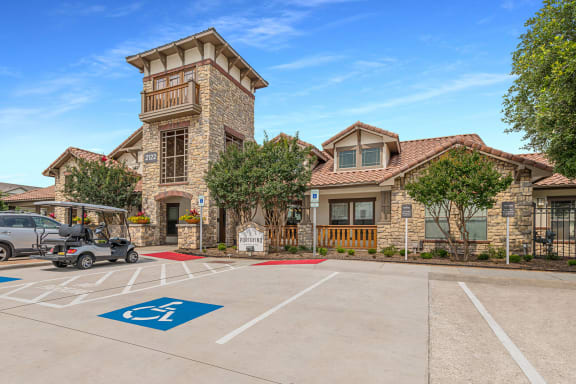 the preserve at ballantyne commons apartments parking lot and buildingat The Portofino 55+ Apartments, Pasadena Texas
