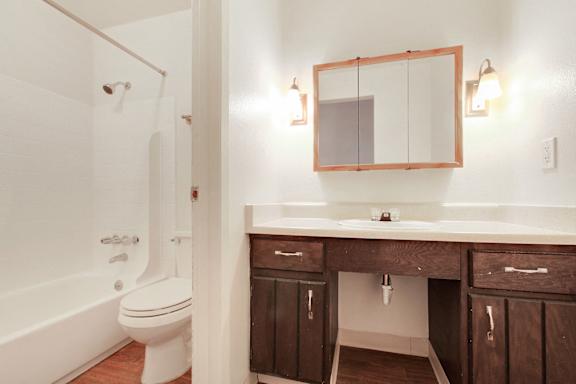 Bathroom With Bathtub at Golden Arms Apartments, Golden Colorado