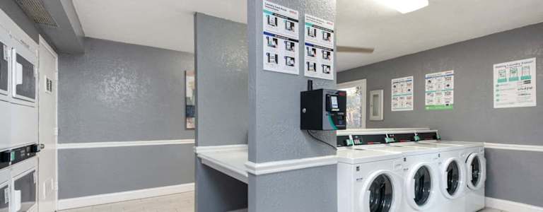 Laundry room at Deerpath on the Lake (8 of 8)