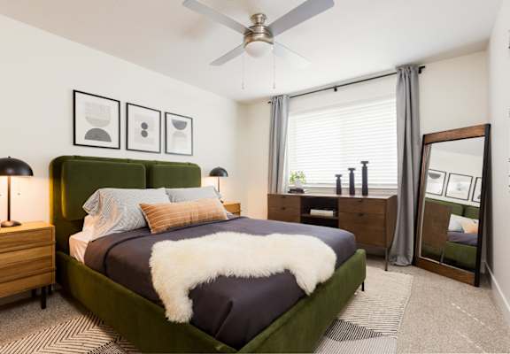 Luxurious Bedroom at Cedar House, WA
