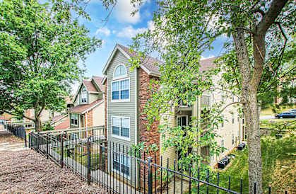 Enjoy life at Hunters Ridge Apartments!