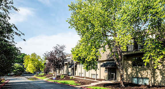 Exterior Building of Park on Center Apartments in Omaha, Nebraska